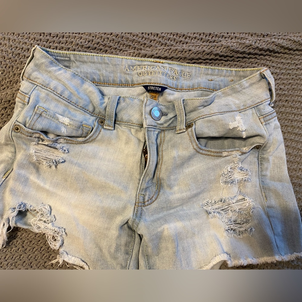 American Eagle Shorts size 6
